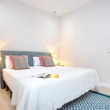 Apartment Genteel Plaza Del Obispo *